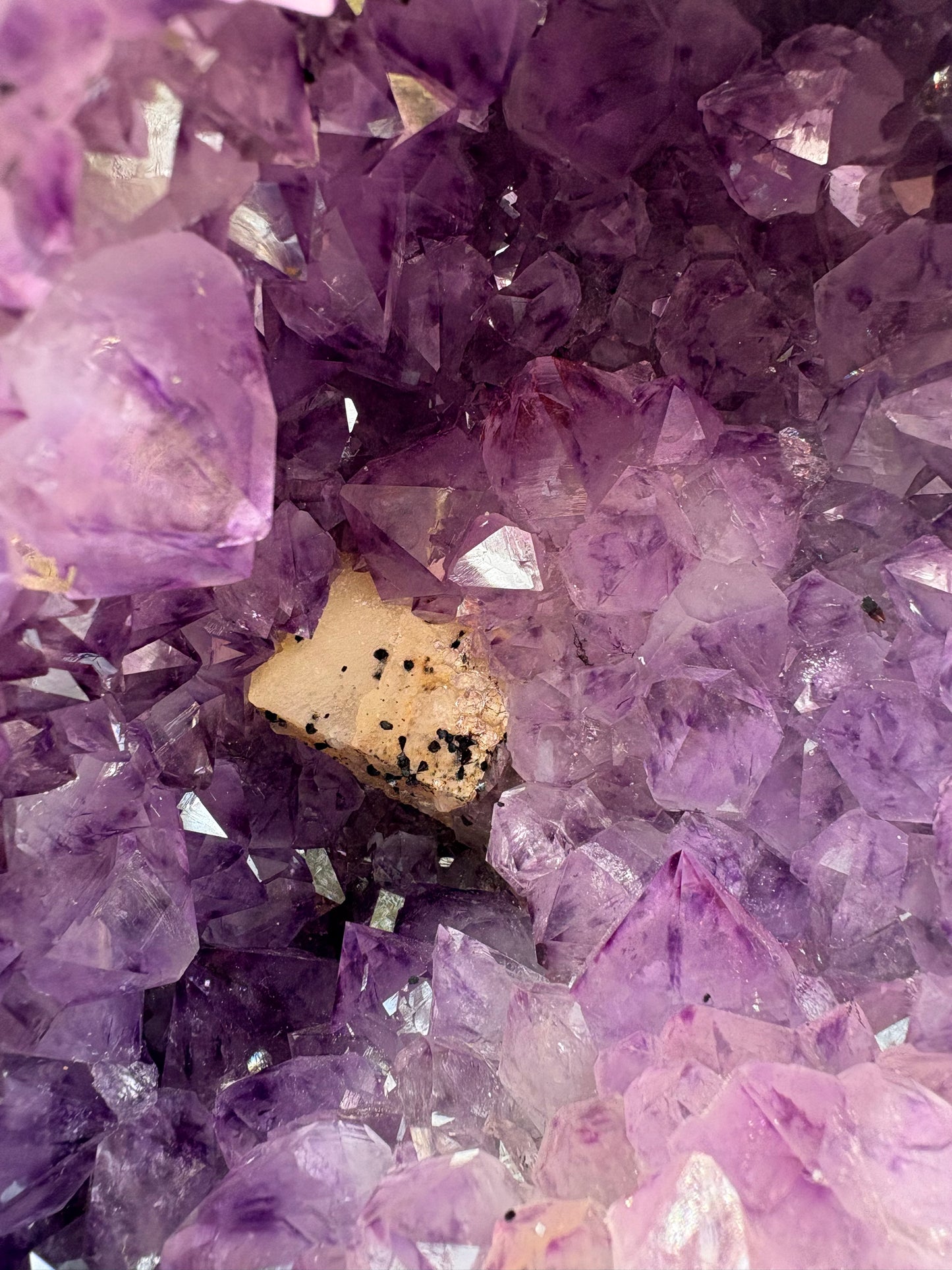 Amethyst cathedral 11.15kgs